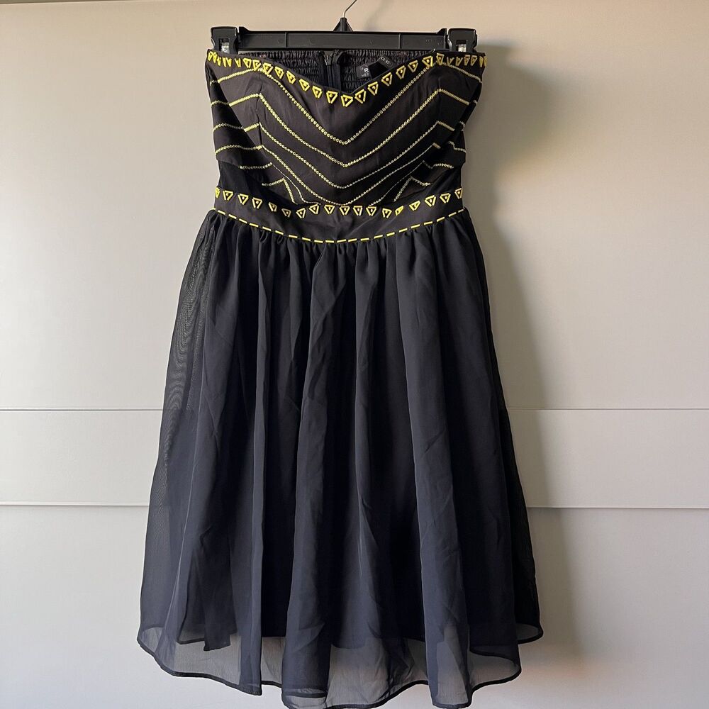 Rampage Dress Womens Small Black Yellow Beaded Strapless Fit Flare Studded Party